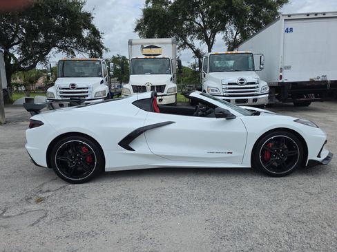Used 2022 Chevrolet Corvette Stingray Coupe RWD image 8