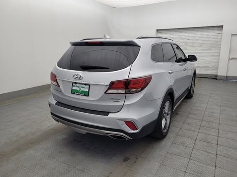 Used 2018 Hyundai Santa Fe Limited w/ Cargo Package FWD image 9