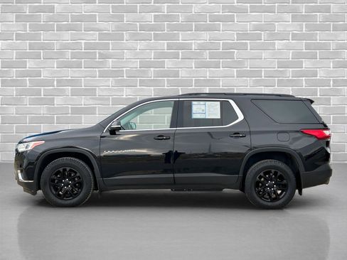 Used 2019 Chevrolet Traverse LT image 2