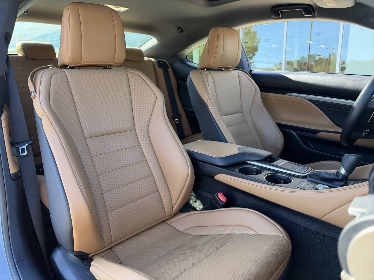 Used 2015 Lexus RC 350 w/ Luxury Package RWD image 33