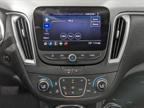 Used 2023 Chevrolet Malibu LT FWD image 26