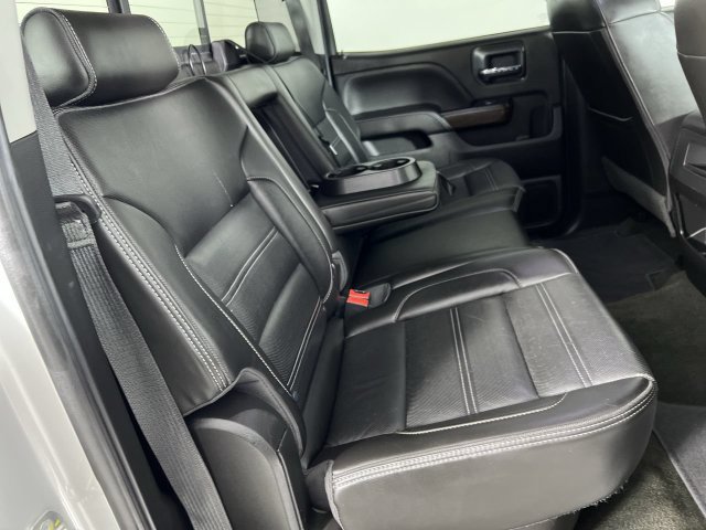 Used 2018 GMC Sierra 2500 Denali w/ Duramax Plus Package AWD/4WD image 26