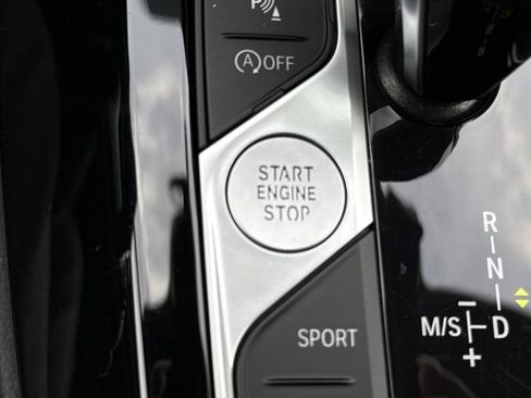 Used 2024 BMW X4 xDrive30i AWD/4WD image 26