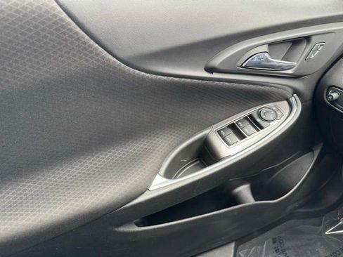 Used 2019 Chevrolet Malibu Hybrid FWD image 30