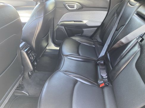 Certified 2022 Jeep Compass Latitude AWD/4WD image 15