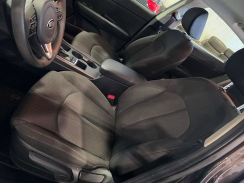 Used 2018 Kia Optima LX FWD image 6