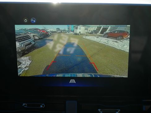 New 2026 Chevrolet Equinox RS w/ LPO, Floor Liner Package image 10