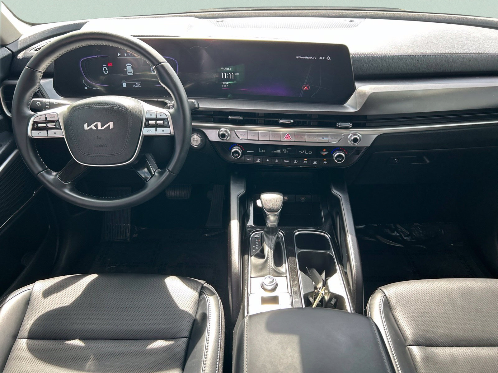 Used 2025 Kia Telluride LX FWD image 14