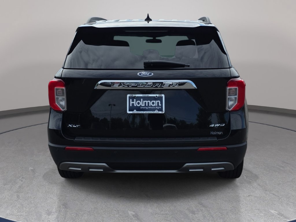 Certified 2023 Ford Explorer XLT w/ Equipment Group 202A AWD/4WD image 6