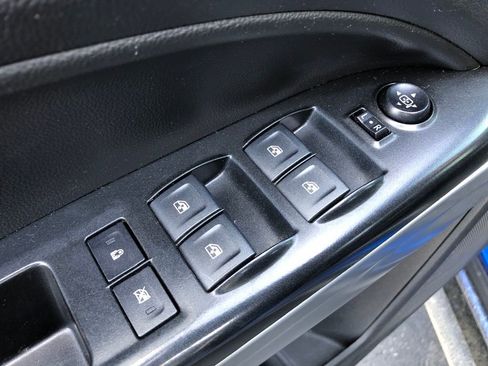 Used 2018 Chevrolet Colorado ZR2 image 18