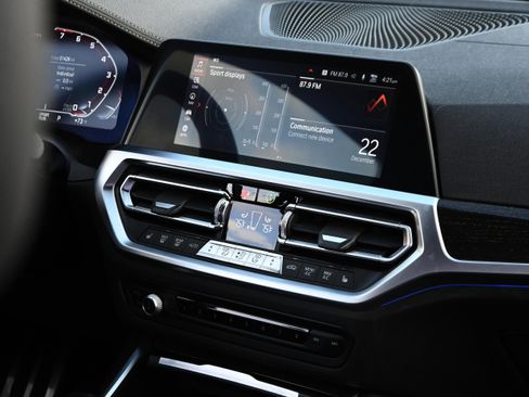 Used 2021 BMW M340i w/ Driving Assistance Package image 31