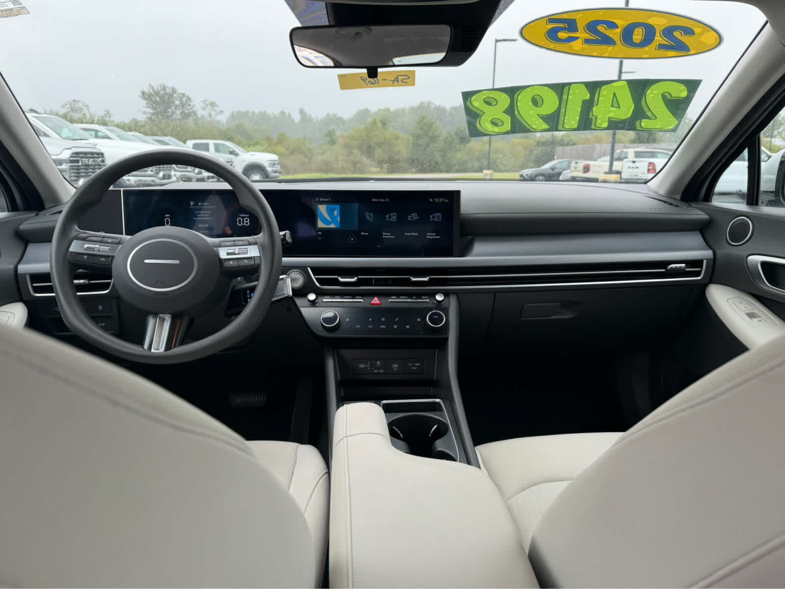 Used 2025 Hyundai Sonata SEL FWD image 25