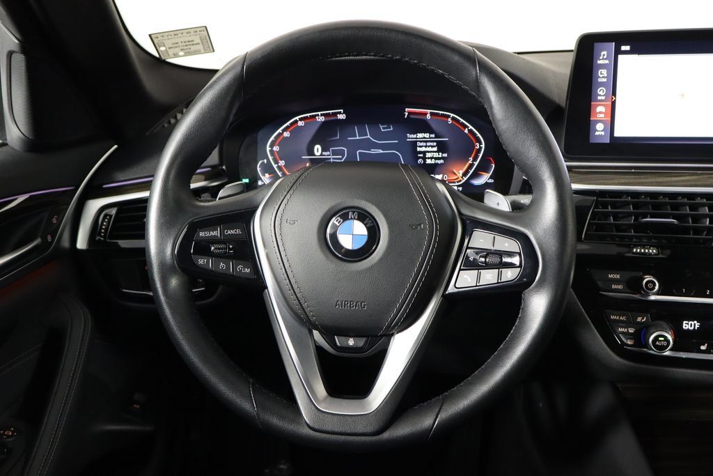 Used 2023 BMW 530i xDrive w/ Convenience Package AWD/4WD image 7