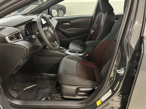 Used 2026 Toyota Corolla SE image 15