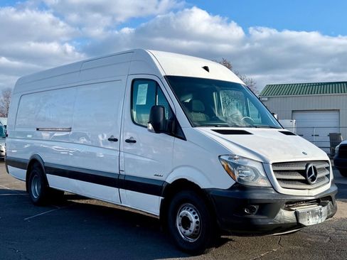 Used 2014 Mercedes-Benz Sprinter 3500 image 1