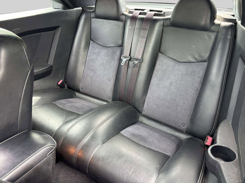 Used 2013 Chrysler 200 S FWD image 24