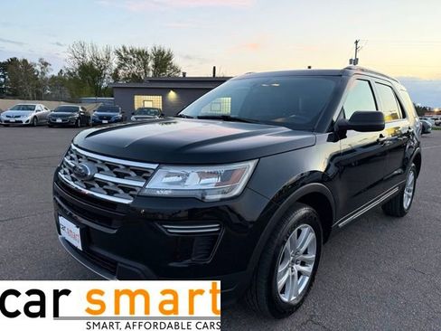 Used 2018 Ford Explorer XLT AWD/4WD image 1