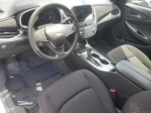 Used 2024 Chevrolet Malibu LT image 7