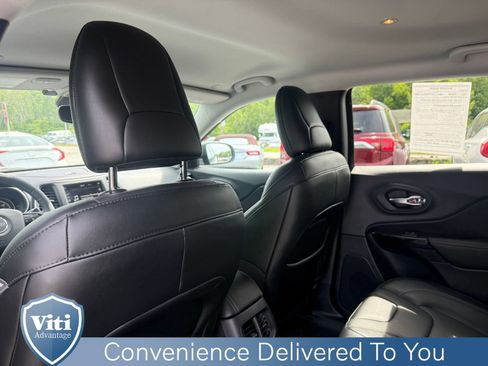 Used 2023 Jeep Cherokee Altitude Lux AWD/4WD image 20