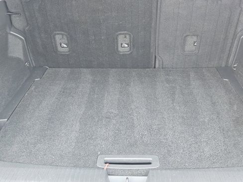 Used 2024 Nissan Rogue S FWD image 23