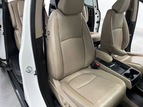 Used 2021 Honda Odyssey EX-L image 23