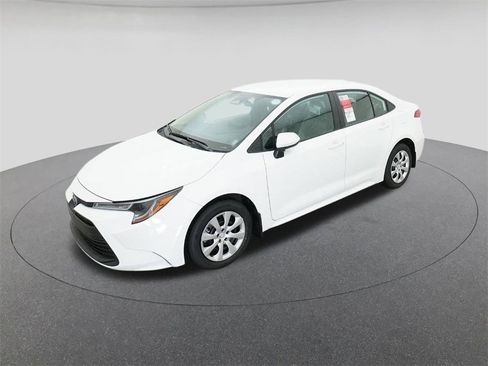New 2026 Toyota Corolla LE image 1