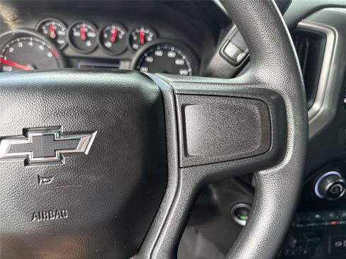 Used 2024 Chevrolet Silverado 1500 Custom Trail Boss w/ Dark Appearance Package AWD/4WD image 22