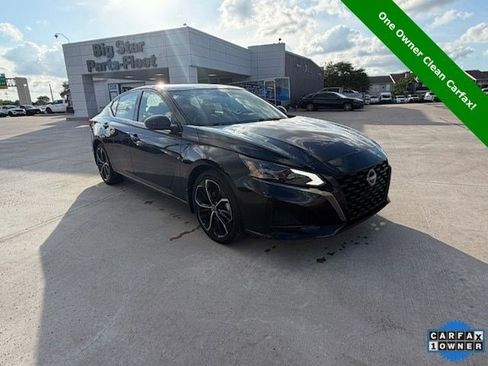 Used 2024 Nissan Altima 2.5 SR FWD image 5