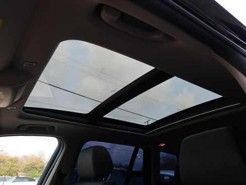 Used 2017 BMW X3 sDrive28i image 30