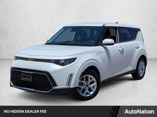 Used 2024 Kia Soul LX w/ Option Group 015 FWD video 1