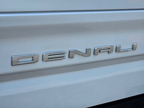 Used 2020 GMC Sierra 1500 Denali w/ Denali Premium Package AWD/4WD image 16