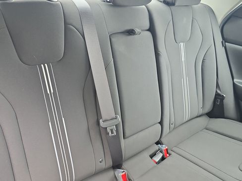 Certified 2024 Hyundai Elantra SEL w/ Convenience Package FWD image 10