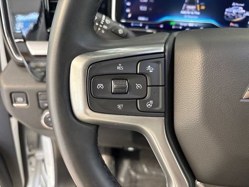 Used 2025 Chevrolet Silverado 2500 LT w/ Convenience Package AWD/4WD image 8