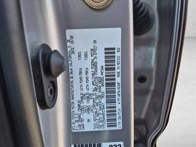 Used 2021 Toyota Tacoma SR5 AWD/4WD image 15