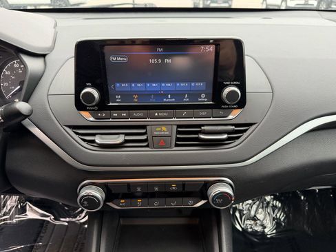 Used 2023 Nissan Altima 2.5 S image 26