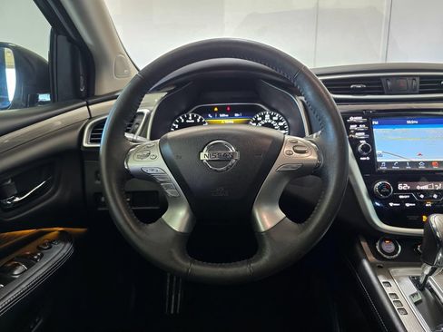 Used 2017 Nissan Murano Platinum w/ Platinum Technology Package AWD/4WD image 10