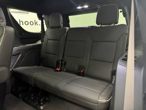 New 2026 Chevrolet Tahoe Premier w/ Sun And Tow Package AWD/4WD image 27