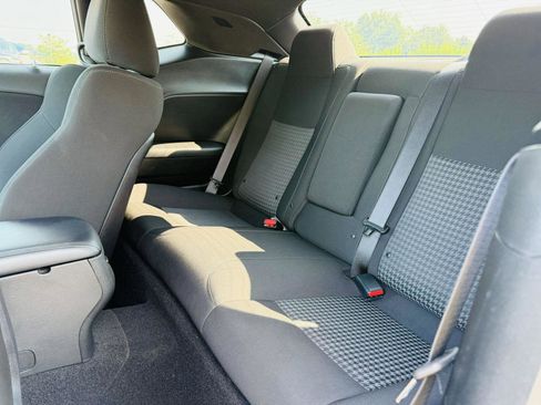 Used 2022 Dodge Challenger R/T w/ Blacktop Package image 29