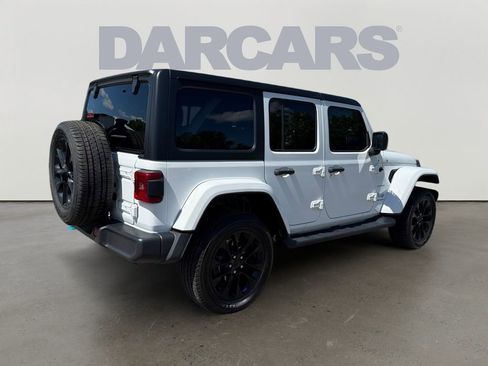 Used 2023 Jeep Wrangler Unlimited Sahara w/ Cold Weather Group image 7
