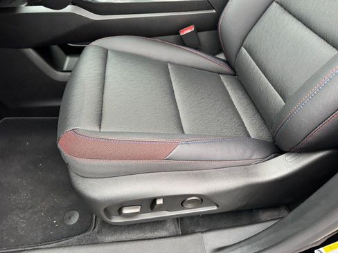 New 2026 Chevrolet Equinox RS FWD image 31