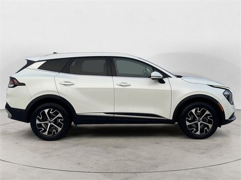Used 2023 Kia Sportage EX image 6