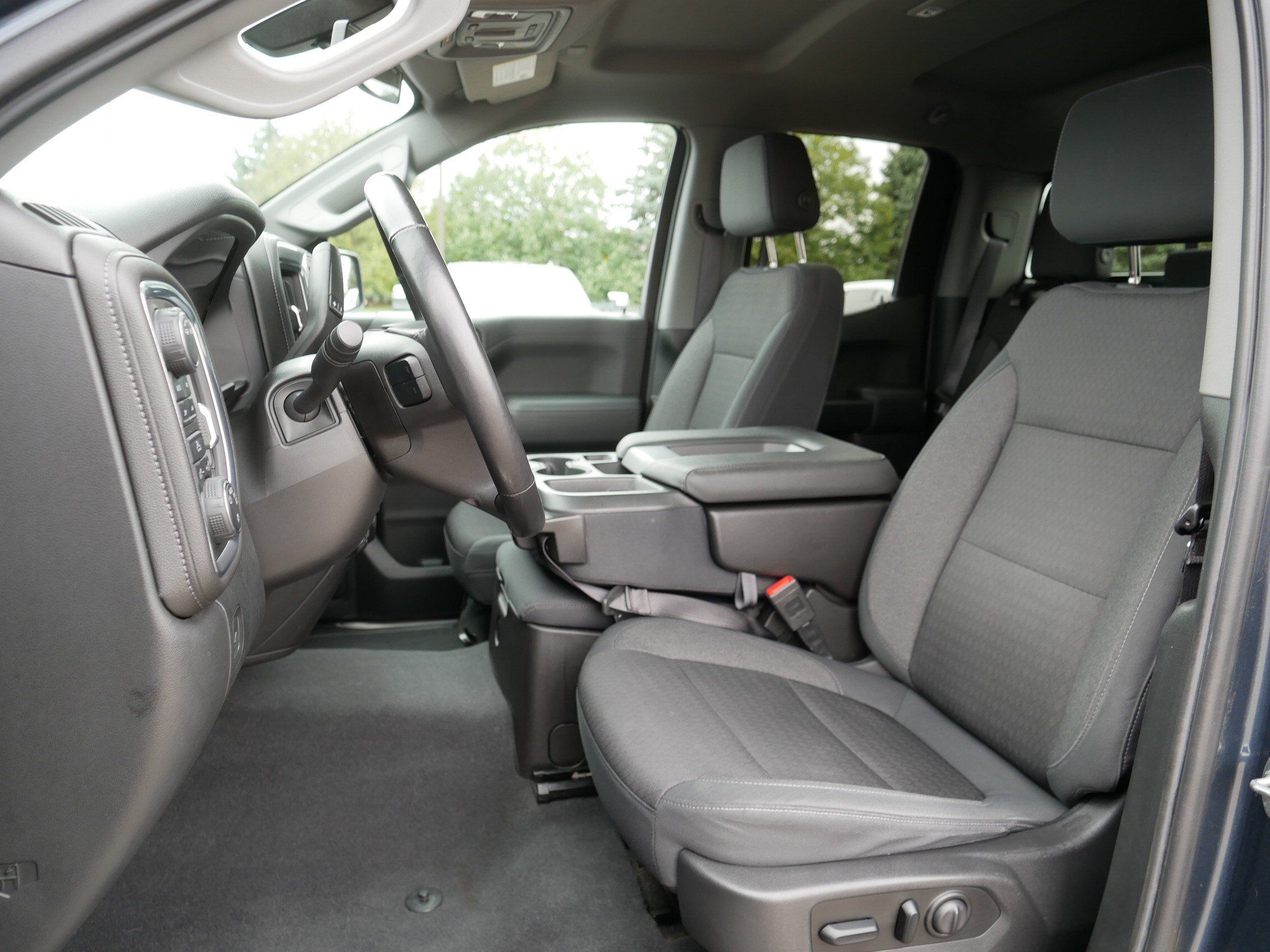 Used 2020 Chevrolet Silverado 1500 LT w/ All-Star Edition AWD/4WD image 34