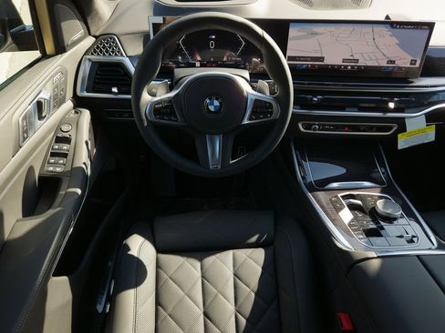 New 2026 BMW X7 xDrive40i w/ M Sport Package image 18
