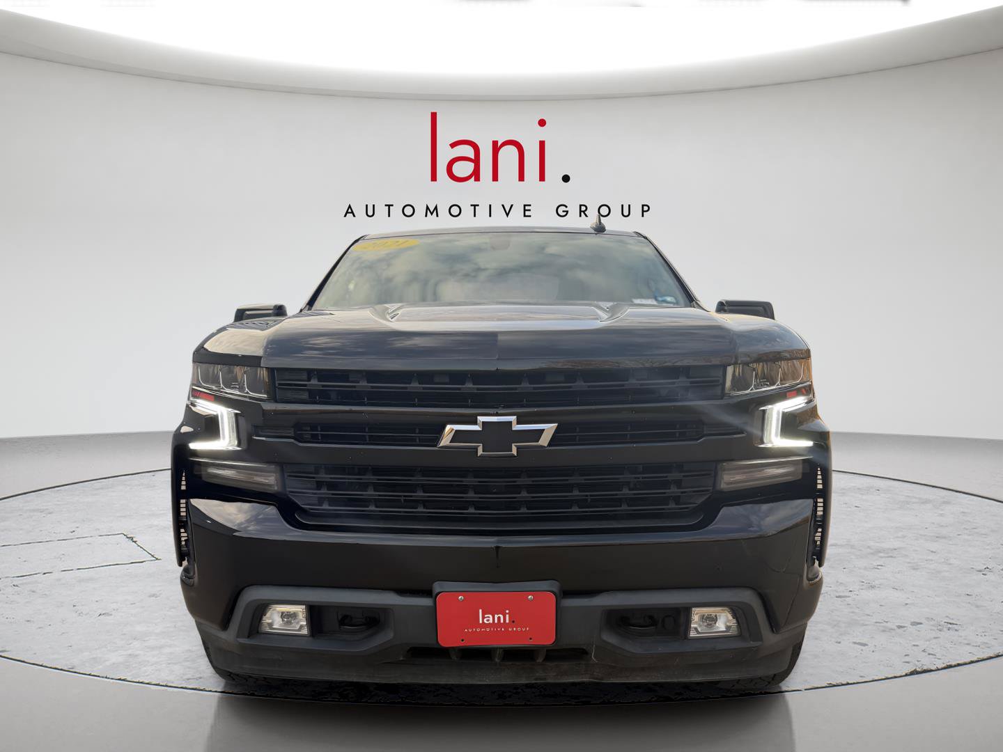Used 2021 Chevrolet Silverado 1500 RST w/ Texas Edition Plus AWD/4WD image 2
