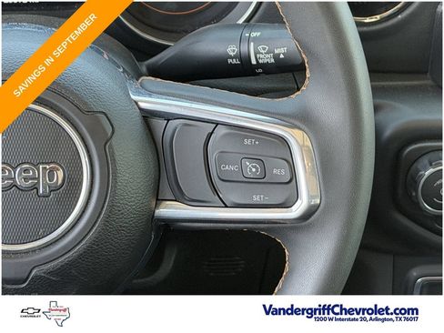 Used 2023 Jeep Gladiator Overland AWD/4WD image 14