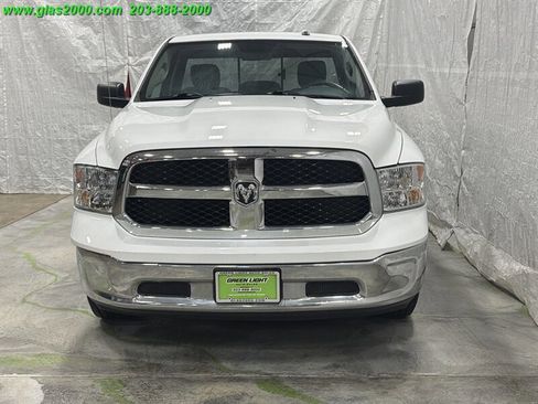Used 2018 RAM 1500 Classic SLT image 19
