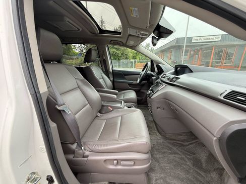 Used 2016 Honda Odyssey Touring image 52