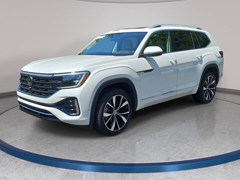 Certified 2024 Volkswagen Atlas SEL Premium R-Line AWD/4WD image 1
