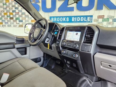 Used 2019 Ford F150 XLT AWD/4WD image 2
