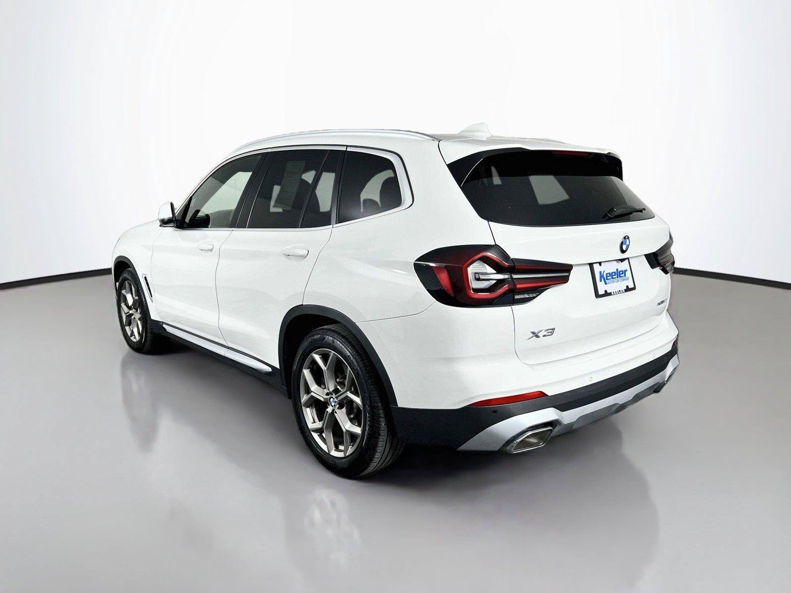 Used 2022 BMW X3 xDrive30i w/ Convenience Package AWD/4WD image 4